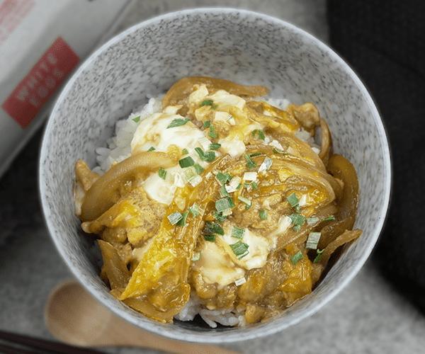 Tamago Don (玉子丼 : Egg Donburi/bowl )