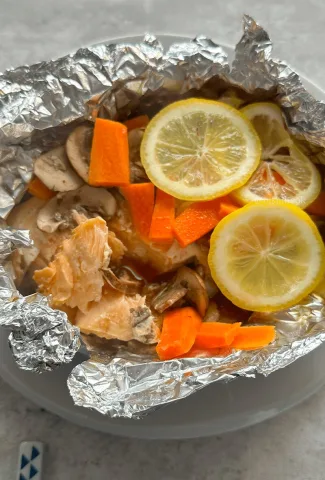 easy foil wrapped salmon at home