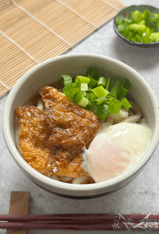 Quick lunch udon noodle with Agedashi dofu